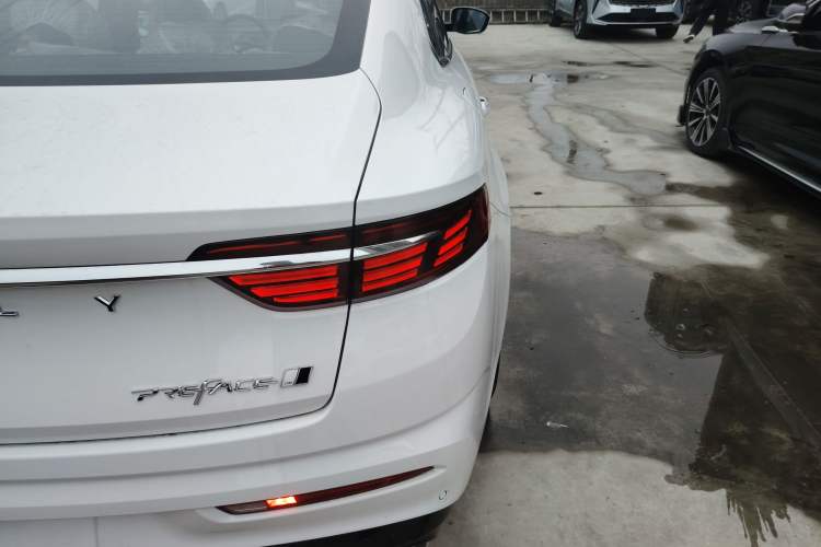 Used Geely Auto Preface 2025 Dongfang Yao 1.5TD Fuyao Edition