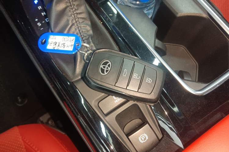 Used Toyota Camry 2024 Dual-Motor 2.0 HXS Sport Plus Edition Vehicle Key