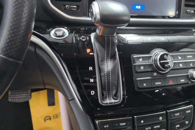 Used GAC Trumpchi M8 2019 320T Ultimate Edition
