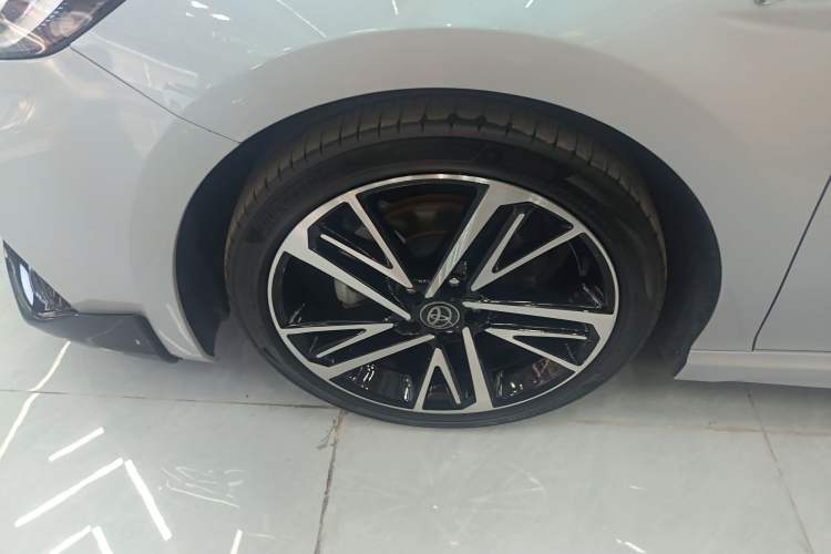 Used Toyota Camry 2024 Dual-Motor 2.0HS Sport Edition