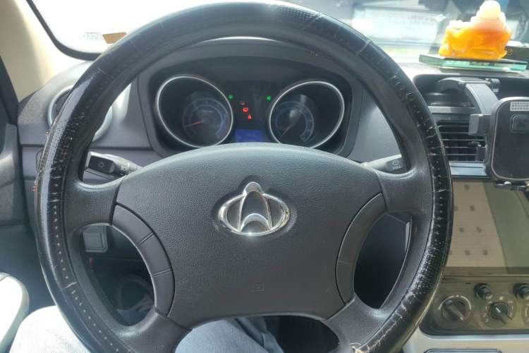 Used CHANGAN KAICHENG Ruixing M90 2018 2.0L Comfort Trim CNG Flat-Top Hatchback with 6 Seats – 4G94S