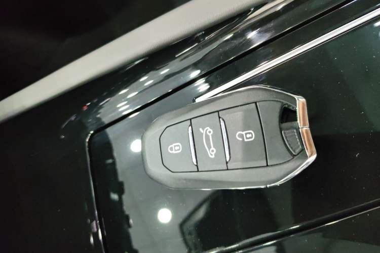 Used Peugeot 508 2023 508L 400THP Driving Flagship Edition
