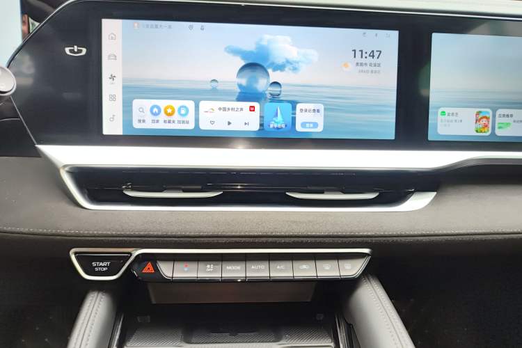 Used Geely Auto Monjaro L 2024 2.0TD High-Power Automatic Two-Wheel Drive Skyline Edition
