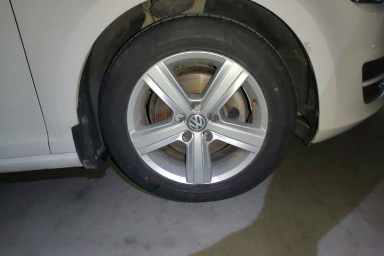 Used Volkswagen Golf 2015 1.4TSI Automatic Comfort Model
