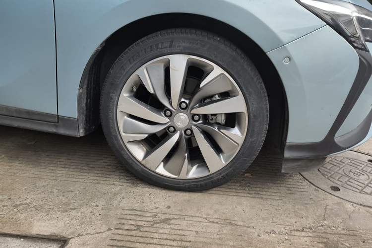 Used Buick Velite 6 2020 Plug-in Hybrid Connected Smart Model