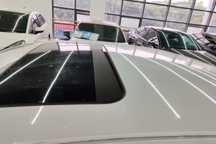 Used Geely Auto Emgrand 2022 4th Generation 1.5L CVT Luxury Model
