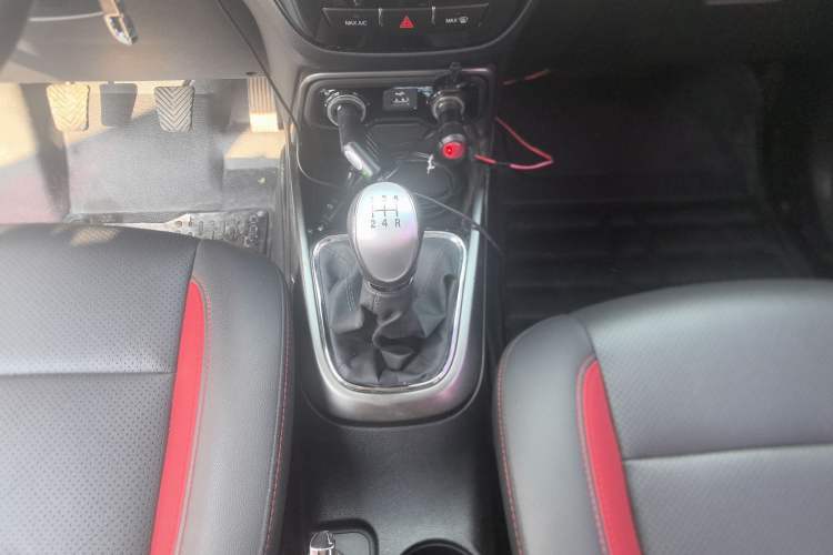 Used Changan CS15 2016 1.5L Manual Luxury Edition