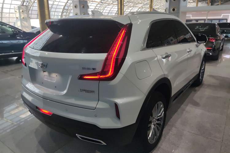 Used Cadillac XT4 2024 28T Two-Wheel-Drive Luxury Version