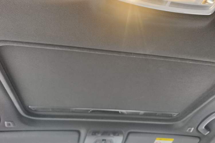 Used BMW 3 Series 2017 320i M Sport Headliner