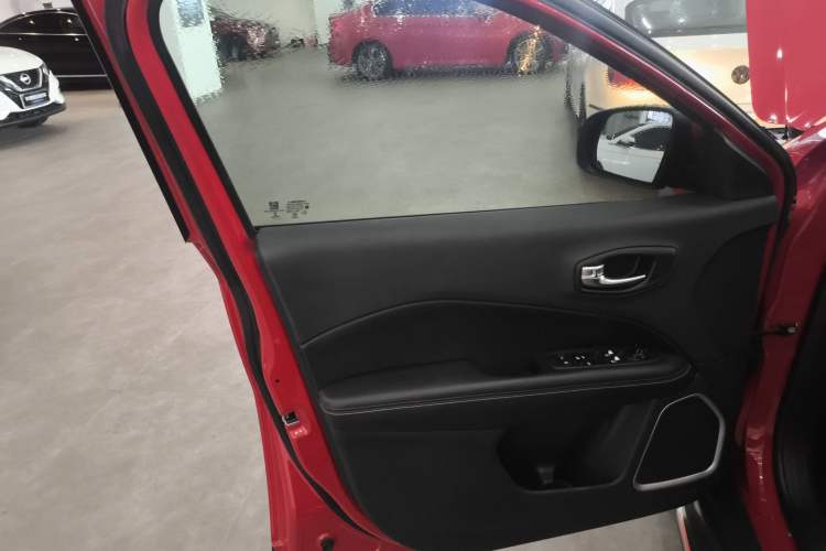 Used Jeep Compass 2017 200T Automatic Family Edition