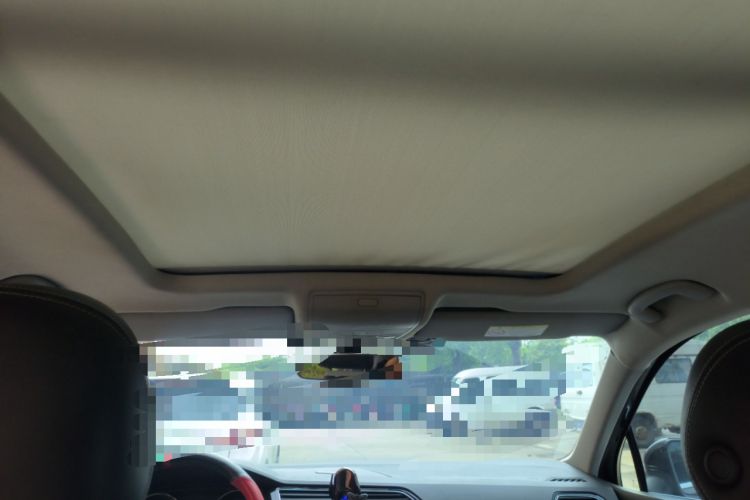 Used Volkswagen Tiguan L 2017 330TSI Automatic Two-Wheel Drive Flagship Edition Headliner