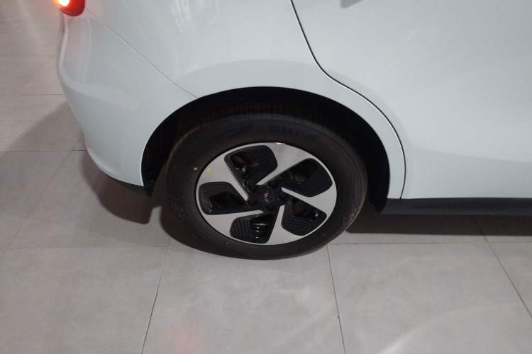 Used JAC Yiwei 3 2024 Charming Edition 405km Lite