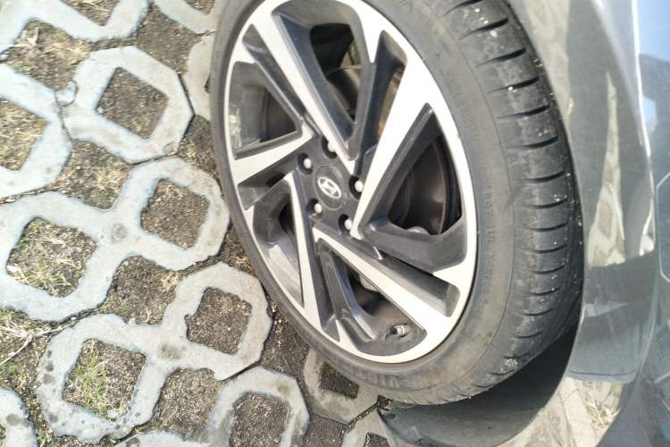 Used Hyundai Lafesta 2019 280TGDi Smart Speed Version China VI Standard