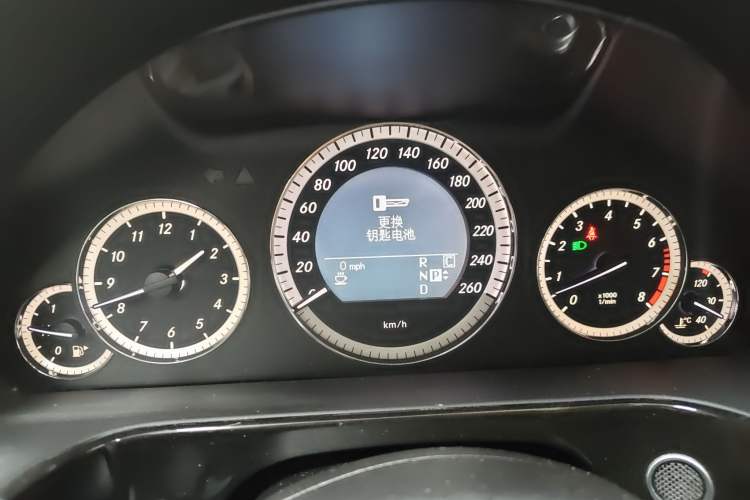 Used Mercedes-Benz E-Class 2010 E 300 Fashion Luxury Edition