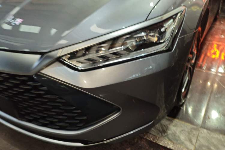 Used BYD Qin PLUS 2021 DM-i 55KM Flagship Model Left Front Headlight