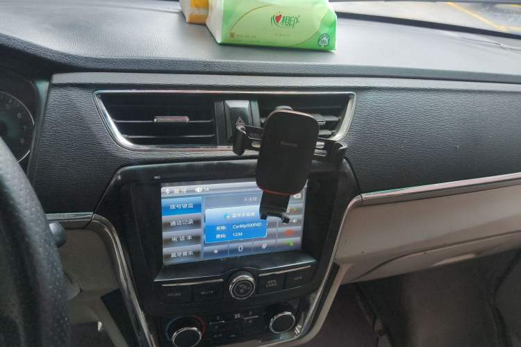 Used Jinbei New Hiace X30L 2018 1.5L Box Truck Business Edition DLCG14 Audio And AC Panel