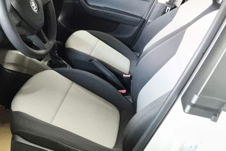 Used Skoda Fabia 2015 1.4L Automatic Front-Drive Model