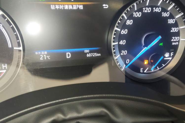 Used Toyota Highlander 2022 Dual-Engine 2.5L Four-Wheel Drive Prestige Version 7 Seats Odometer Close Up