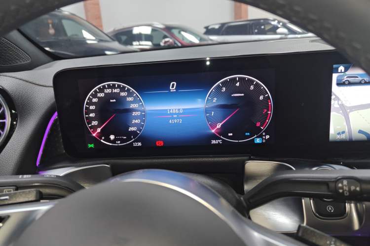 Used Mercedes-Benz GLB 2024 GLB 220 Dynamic Edition Instrument Cluster
