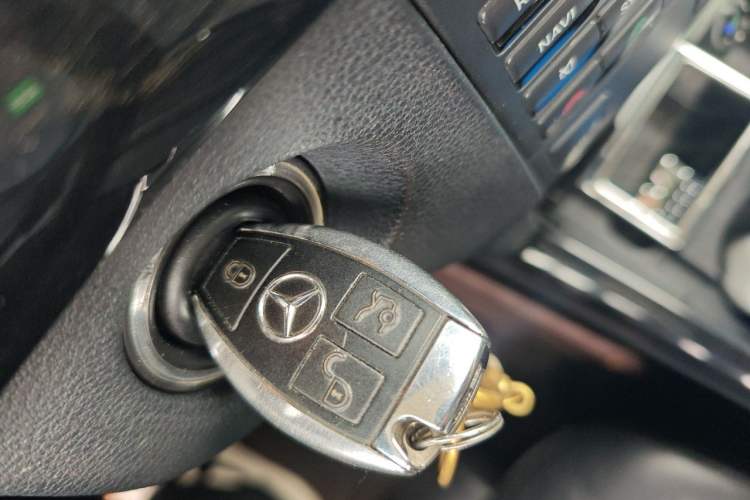 Used Mercedes-Benz E-Class 2012 E 260 L CGI Fashion Model