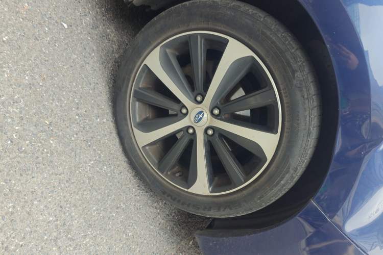 Used Subaru Legacy 2016 2.5i All-Wheel-Drive Glory Edition
