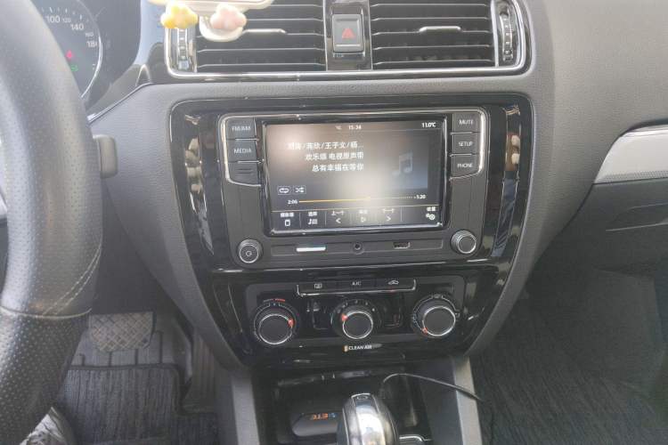 Used Volkswagen Sagitar 2017 1.6L Automatic Comfort Model
