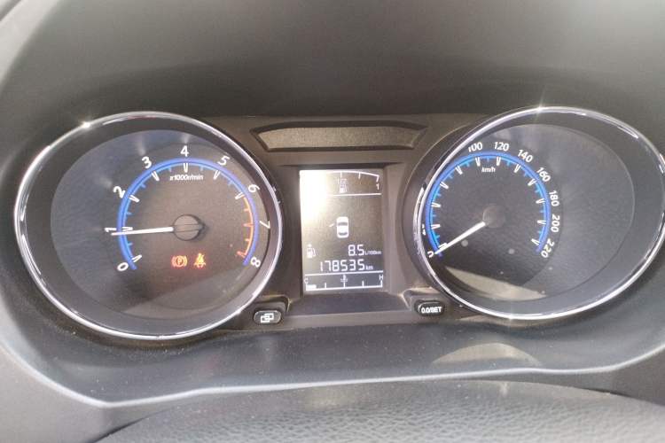 Used FORTHING S500 2016 1.6L Manual Luxury Edition