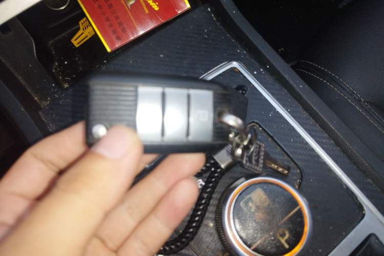 Used Roewe i6 New Energy 2017 45T Hybrid Connect & Smart Enjoyment Edition
