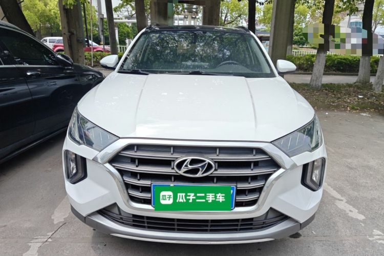 Used Hyundai Tucson 2019 280TGDi Dual-Clutch Two-Wheel Drive Fashion Edition China VI Standard
