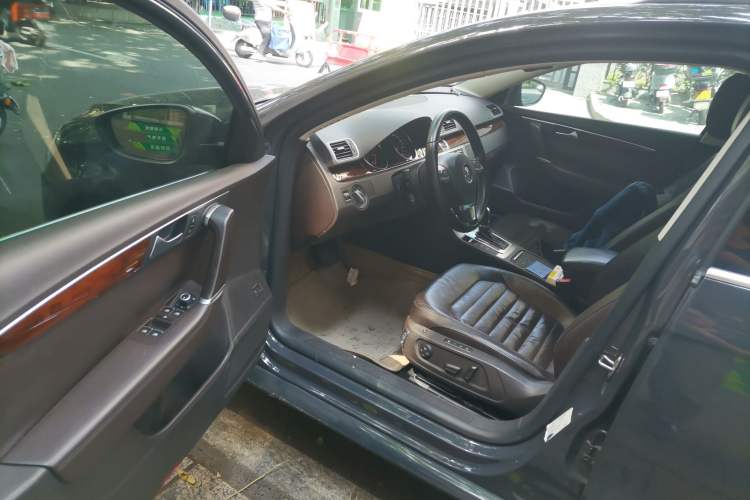 Used Volkswagen Magotan 2012 Travel Edition 2.0 TSI Luxury Version