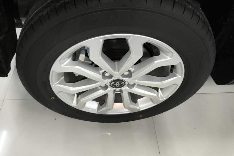 Used Toyota FRONTLANDER 2026 Model 2.0L CVT Comfort Edition