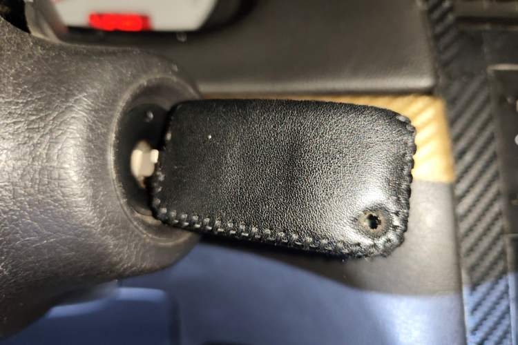 Used Peugeot 307 2013 Hatchback 1.6L Manual Comfort Edition Vehicle Key