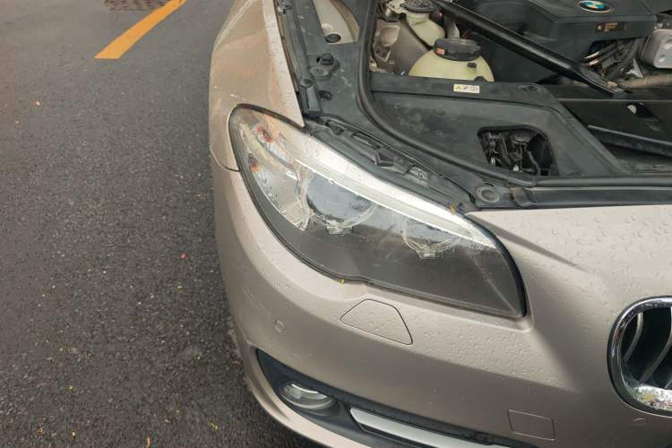 Used BMW 5 Series 2014 525Li Leading Model Right Front Headlight