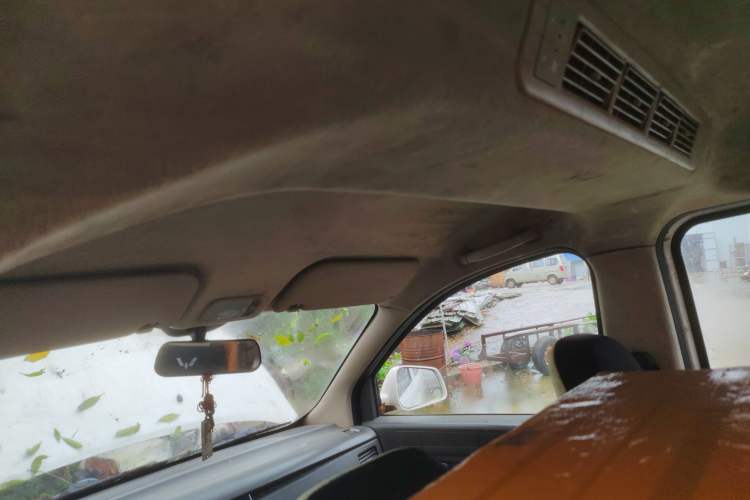 Used Wuling Rongguang V 2018 1.5L Standard Version Headliner