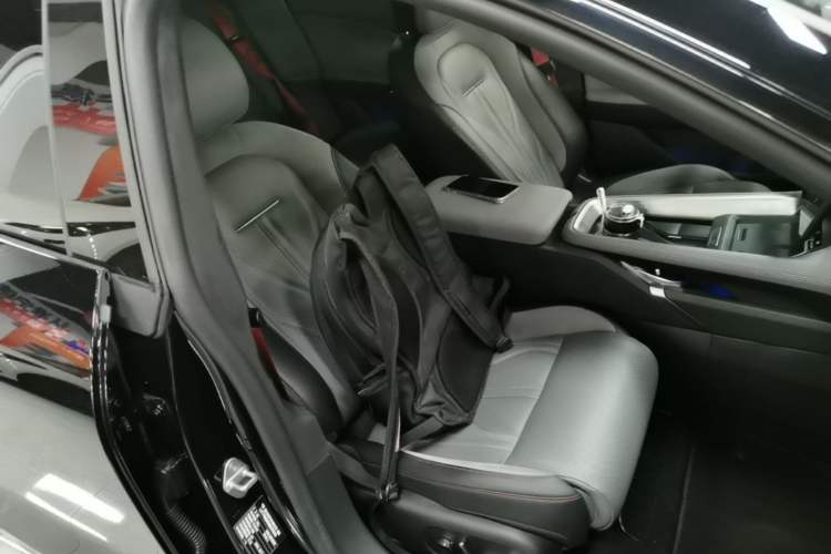 Used Zeekr 007GT 2025 Rear-Drive Intelligent Driving Version 75 kWh Right Front Seat