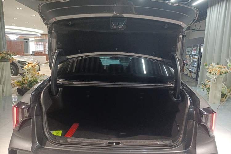 Used Lynk & Co 03 2023 1.5TD DCT JingPro