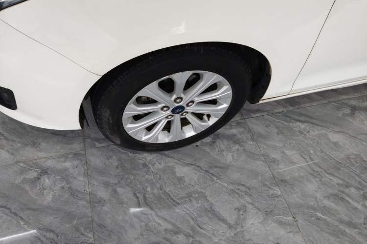 Used Ford Escort 2017 Happiness Edition 1.5L Automatic Fashion Version