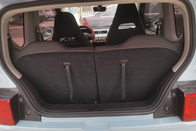 Used Wuling Hongguang MINIEV 2020 Freedom Version Lithium Iron Phosphate Trunk