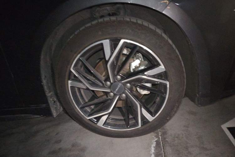 Used Lynk & Co 03 2025 1.5TD DCT Champion Edition Pro
