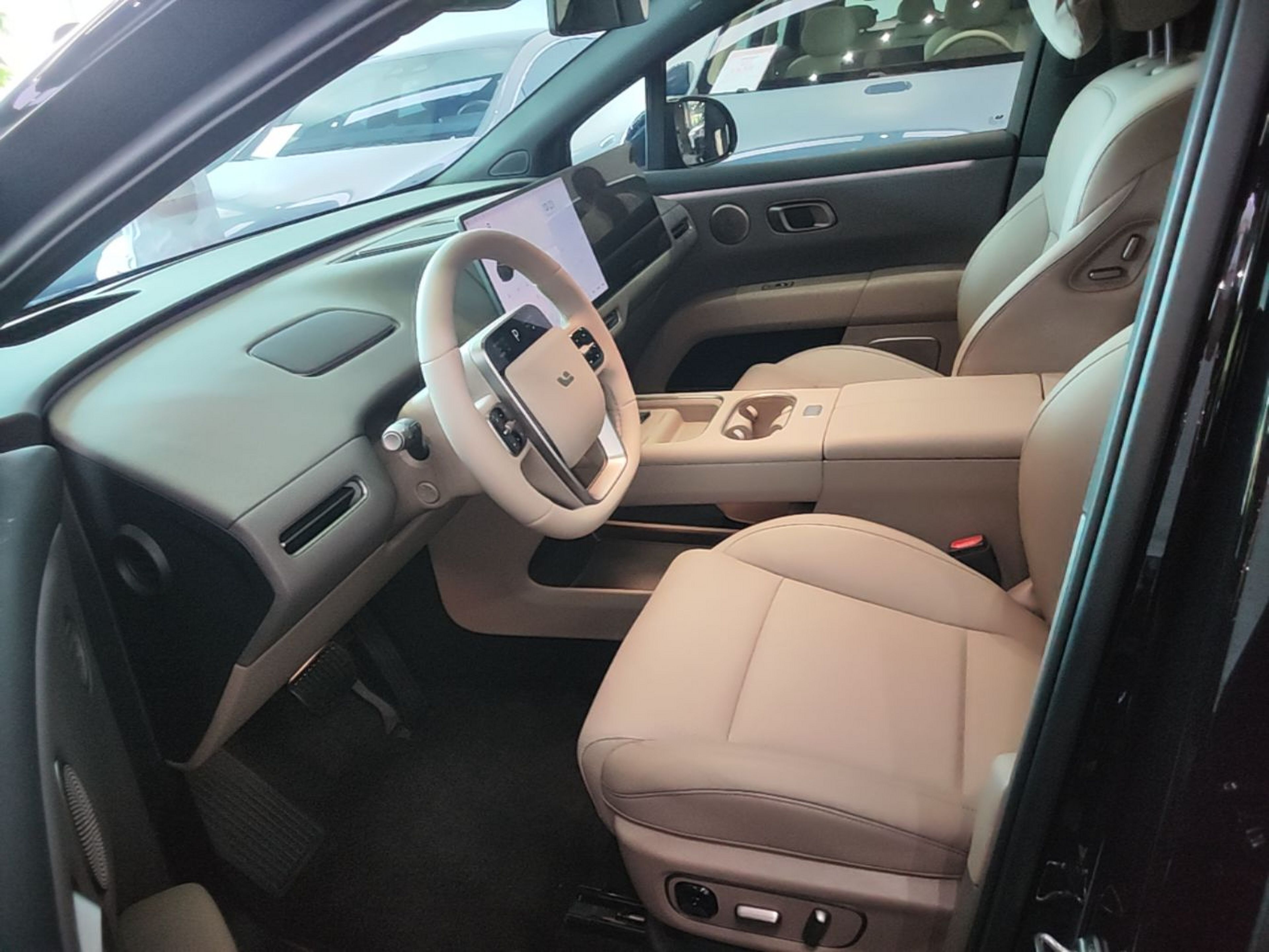 Vordere Reihe im Auto