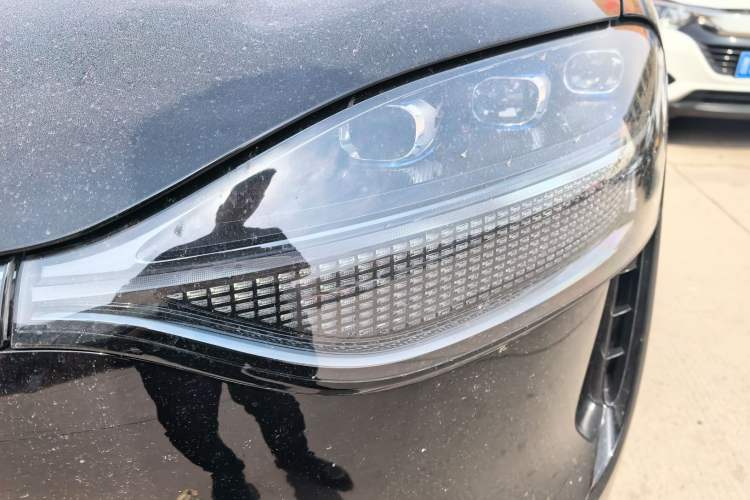 Used Hima AITO M9 2024 Range-Extended Max Edition 42 kWh 6-Seater Version Left Front Headlight