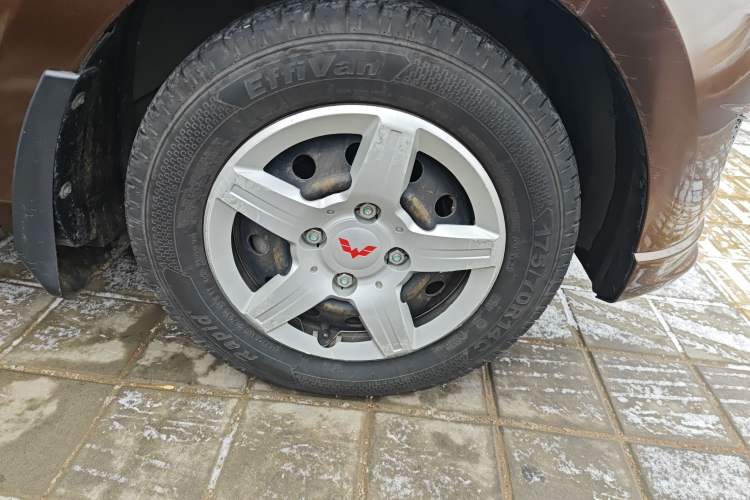 Used Wuling Hongguang 2015 1.5L S Basic Version China V Standard