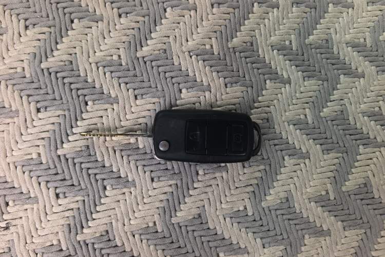 Used FORTHING Lingzhi 2017 M3L 1.6L 7-Seater Comfort Model Vehicle Key