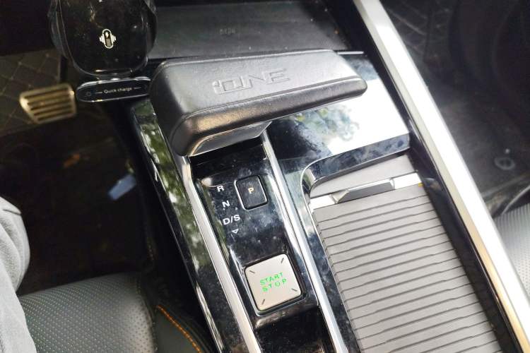 Used MG ONE 2022 α-Smart Sports Series 1.5T Advanced Edition Gear Lever