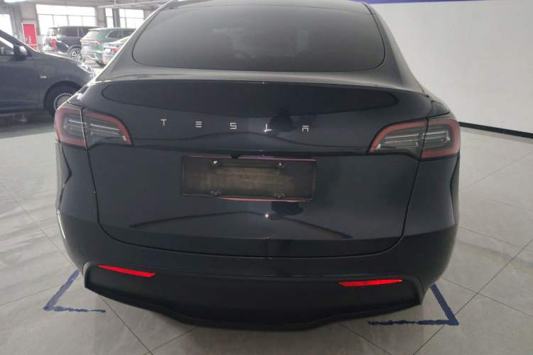 Used Tesla Model Y 2023 Rear-Wheel-Drive Version Rear