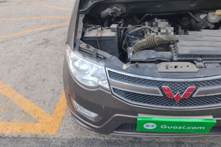 Used Wuling Hongguang 2014 1.5L S Comfort Model
