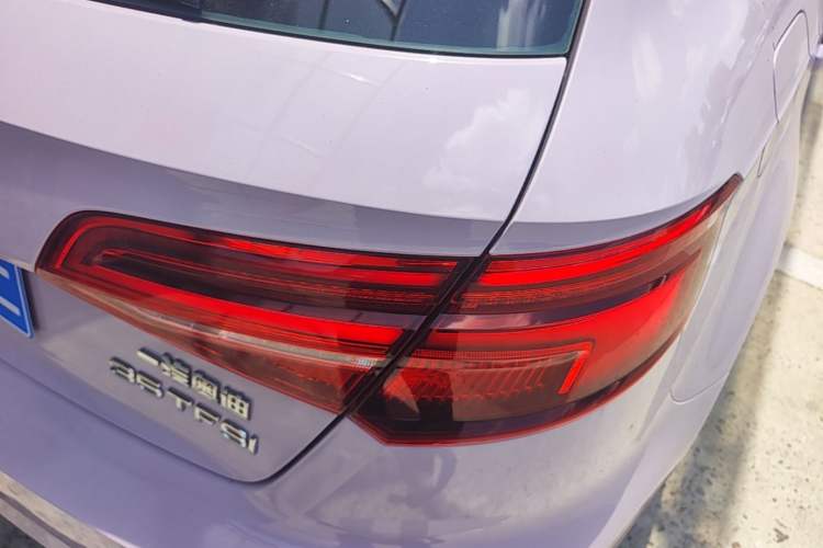 Used Audi A3 2019 Sportback 35 TFSI Fashion Edition China VI Emission Standard
