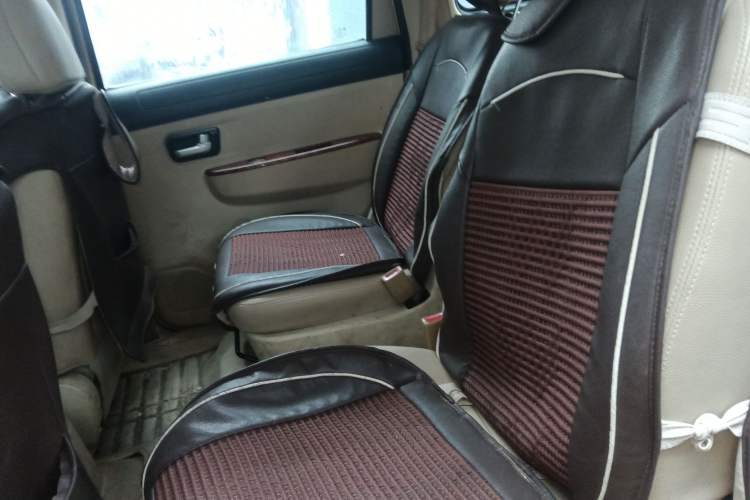 Used Dongfeng Fengon 2013 1.3L Manual Deluxe Edition DK13-08 Left Rear Seat
