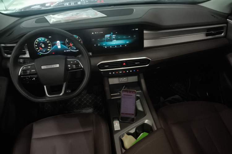 Used JETOUR X90 PLUS 2023 1.5T Manual Biyuan 5-Seater
