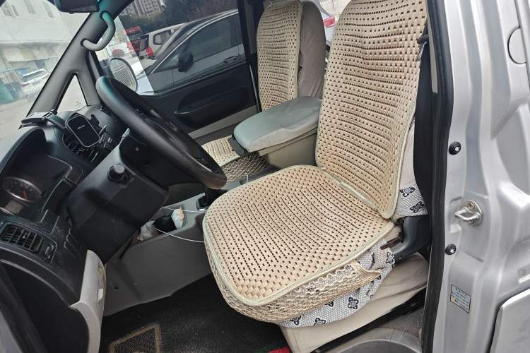 Used FORTHING Lingzhi 2018 M3 1.5L 7-Seater Standard Model
